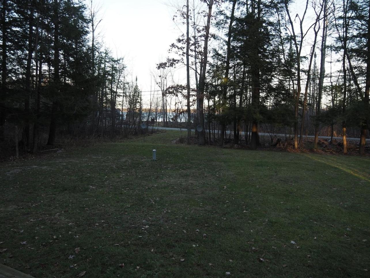 Interlochen The Green Lake Getaway - Shared Lake Access! מראה חיצוני תמונה