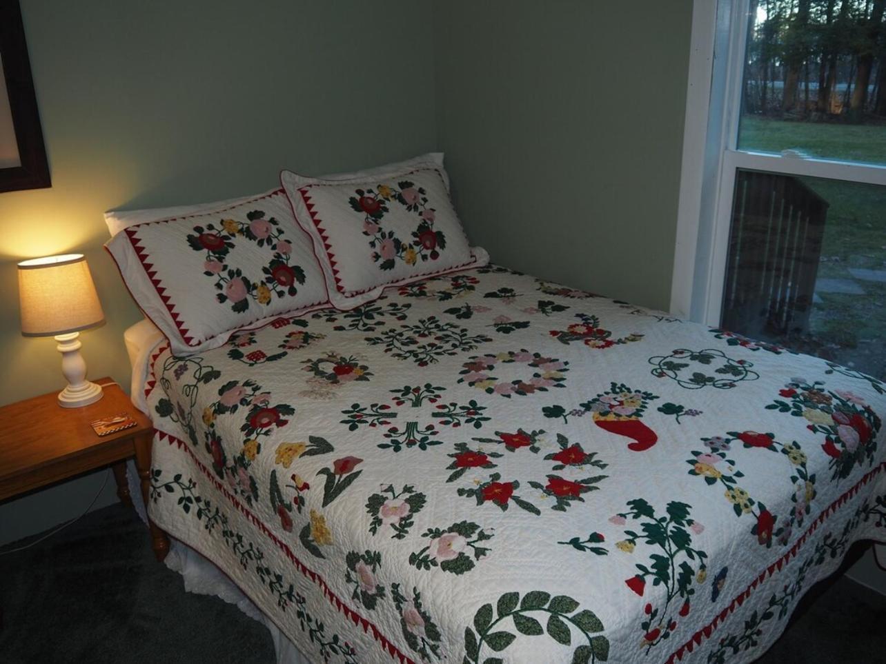 Interlochen The Green Lake Getaway - Shared Lake Access! מראה חיצוני תמונה
